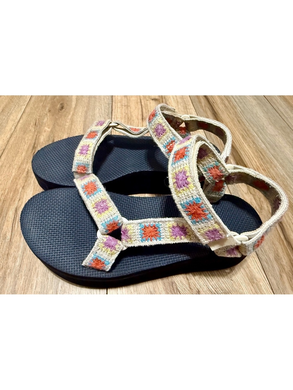 TEVA EXPLORE FLATFORM UNIVERSAL CROCHET PLATFORM SANDALS, Women’s 8 EUC